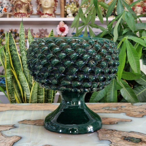 Half Pine Cone H.26 L.26 cm Sicilian Ceramic Caltagirone Artisan made entirely by hand, vase holder, caspò, vase, pine cone, centerpiece