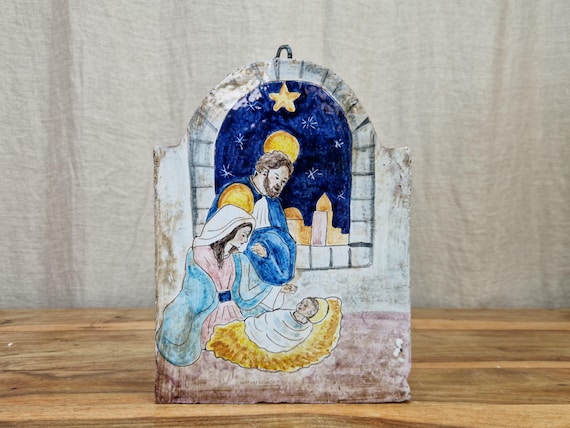 Sicilian tile depicting the nativity of the sacred family