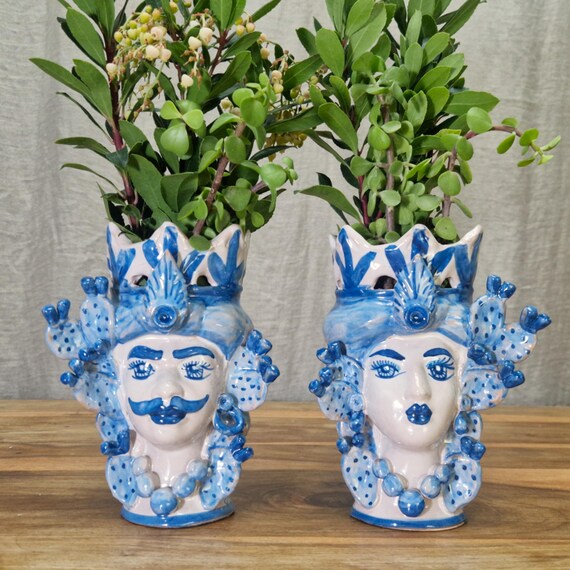 Moor's heads h 18, vases, Caltagirone ceramics, Sicilian ceramics, Design, home decoration, handmade, unique pieces, craftsmanship.