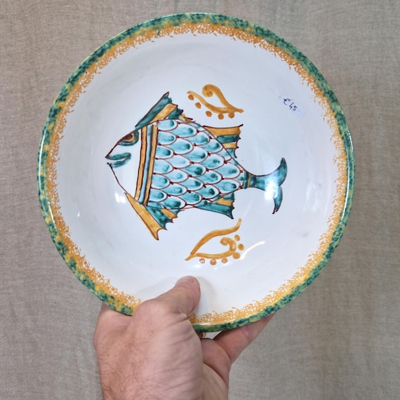 20 cm bowls in Sicilian artisanal ceramic S. Stefano di Camastra, plate, saucer, tray, cup.