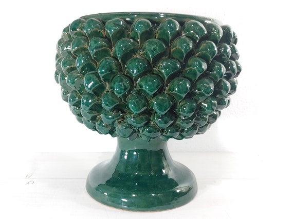 Half Pine Cone H.20 L.20 cm Sicilian Ceramic Caltagirone Handmade entirely by hand, vase holder, helmet, vase, pine cone, centerpiece