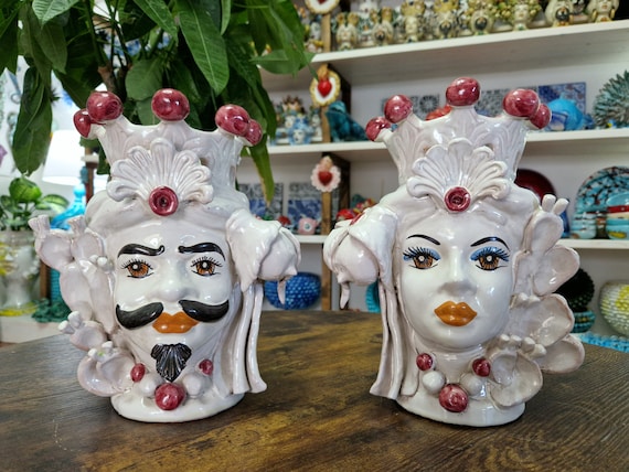 Moor's heads h26, vases, Caltagirone ceramics, Sicilian ceramics, Design, home decoration, handmade, unique pieces, craftsmanship.