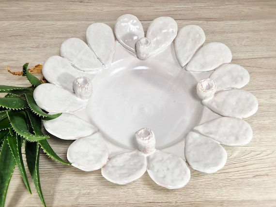 ivory Caltagirone artisan ceramic centrepiece, centrepiece, artisan ceramic, artistic ceramic, centerpiece with cactus