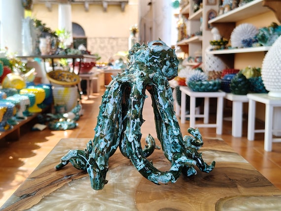 Sicilian handcrafted ceramic octopus, unique pieces, Sicilian ceramics, ceramic octopus, octopus, Caltagirone ceramics, design, handmade