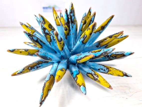 Sea urchin 20 cm Sicilian handmade ceramic, hedgehog thorns, ring holder, table decoration, home design, curly pencil