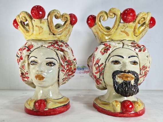 Sicilian handcrafted h19 Moor's heads, vases, Caltagirone ceramics, Design, home decoration, Sicilian craftsmanship, faces, vases.