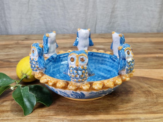 small Caltagirone handcrafted ceramic centerpiece with owls, centerpiece, handcrafted ceramic, artistic ceramic, pocket emptier