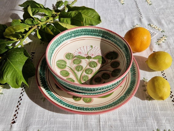 18-piece dinner set in Sicilian Aeolian ceramic Cappero di Salina, handmade, for the table, colourful, hand painted