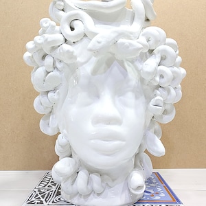 Handcrafted jellyfish head, gorgon head, dark brown heads, Sicilian ceramic, Design, white head, home decoration, handmade, unique pieces