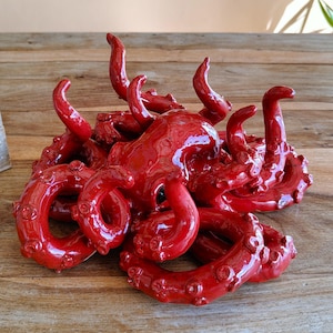 Sicilian handcrafted ceramic octopus, unique pieces, Sicilian ceramics, ceramic octopus, octopus, Caltagirone ceramics, design, handmade