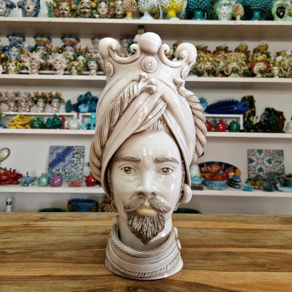 Sicilian Moorish heads, vases, Caltagirone ceramics, Design, home decoration, Sicilian craftsmanship, faces, visages, vases