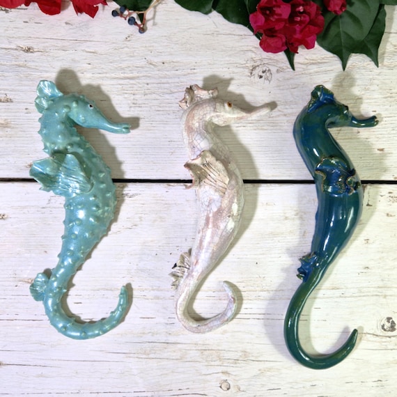 25 cm seahorses in Sicilian artisan ceramic, Caltagirone ceramic, original fish, unique piece, artisan fish