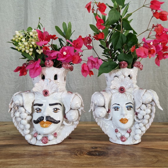 Moor's heads h26, vases, Caltagirone ceramics, Sicilian ceramics, Design, home decoration, handmade, unique pieces, craftsmanship.