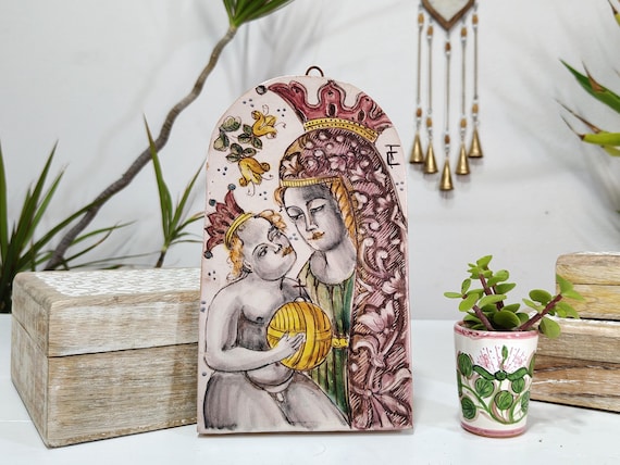 Ancient Sicilian tile depicting the Virgin Mary with Baby Jesus