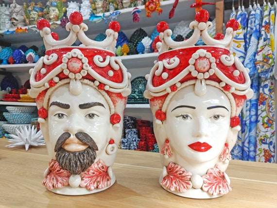 red handcrafted Sicilian Moorish heads, vases, Caltagirone ceramics, home decoration, Sicilian craftsmanship, faces, caspò