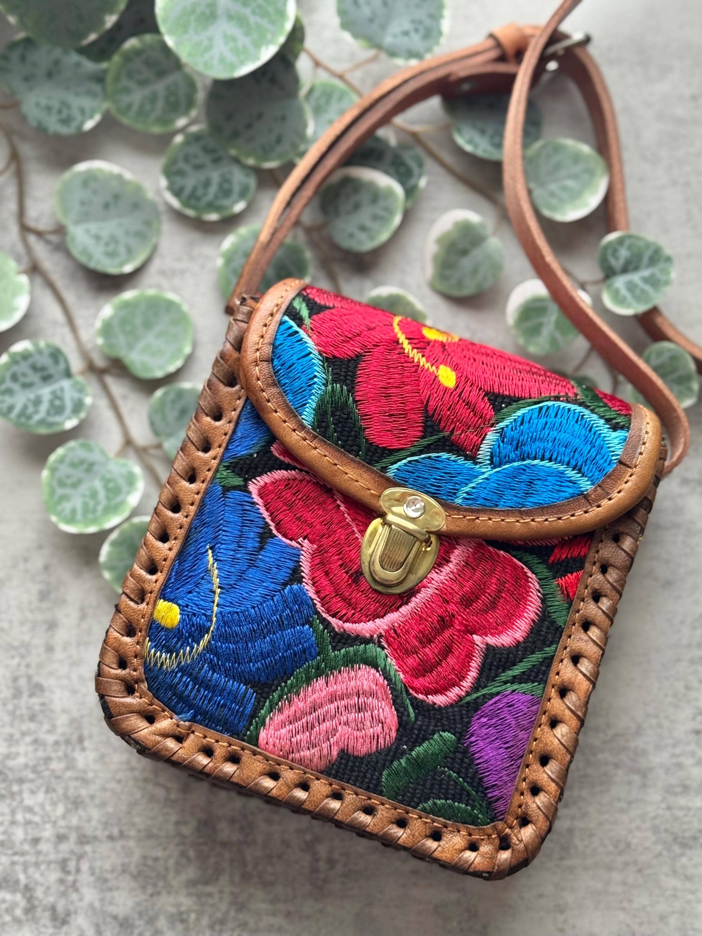 Handmade Embroidered Leather Bag: Floral Mexican Purse - Etsy display picture 1
