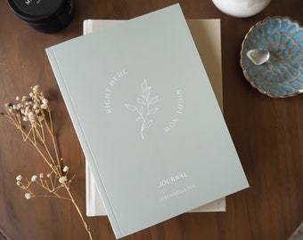Daily Journal | Life companion | A5 | light green | Journal for the morning and evening routine, gratitude, planning, reflection, self-love