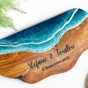 Individual gestalts Olivenholz Servierbrett - Mit persönlichem Namensgravur - 40 cm - Perfekt als Brotzeit - Muttertagsgeschenk