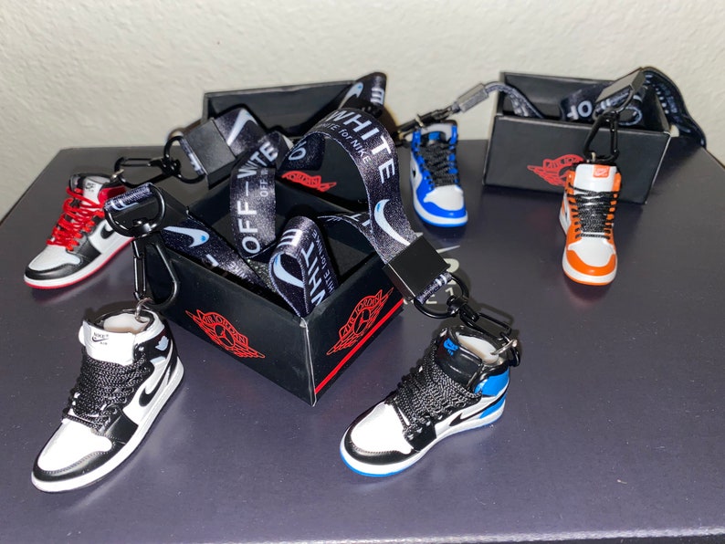mini sneakers 3d