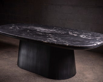 Marmol Negro Dining Table