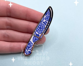 Ceramic Knife Enamel Pin | Spooky Pin | Kawaii Pin | Pastel Pin | Enamel Pin | Hard Enamel Pin | Skull Pin | Pastel Goth