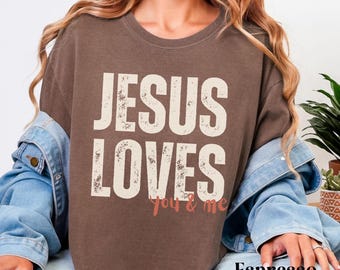Camisetas cristianas de moda, colores cómodos, camiseta con versículo bíblico "Jesús te ama", mercancía cristiana, camiseta religiosa, camisetas gráficas para mujer