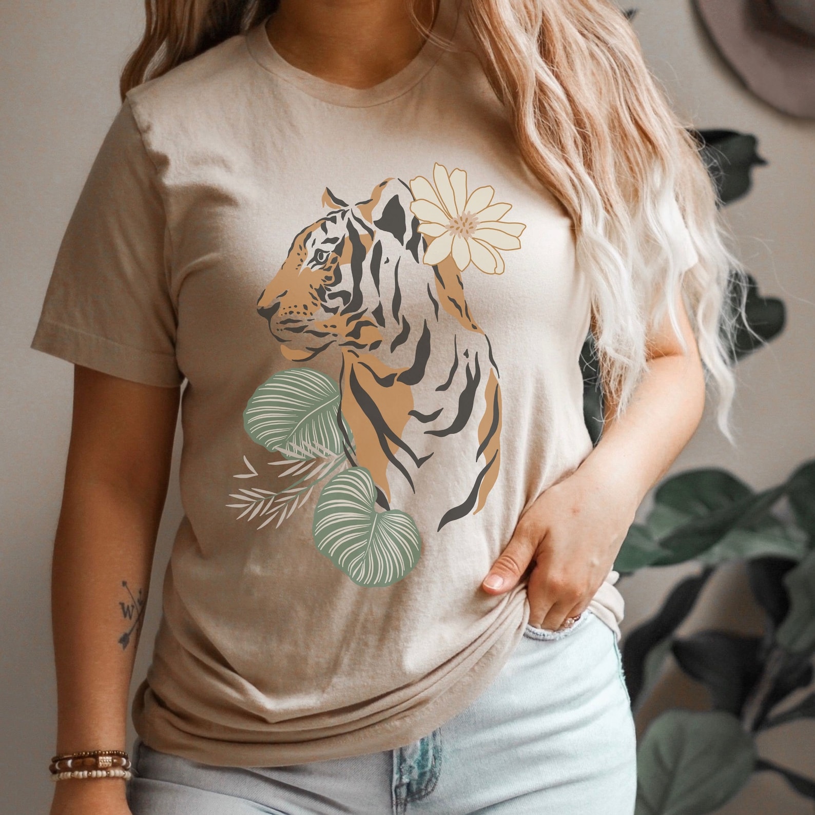Vintage Tiger Graphic Tee Women's Tiger Shirt Tiger Trendy Etsy UK