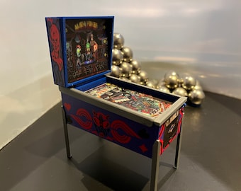 Alien Poker Mini Pinball / Xmas Ornament