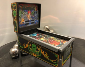Grand Lizard Mini Pinball / Xmas Ornament