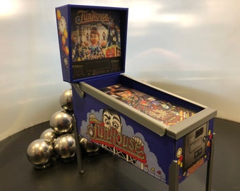Fun House Mini Pinball / Xmas Ornament