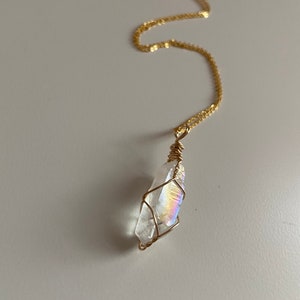 Angel Aura Quartz Rainbow Aura Crystal Necklace / Spirit & Angel Guide connection / Aura Shielding / Peace and Clarity