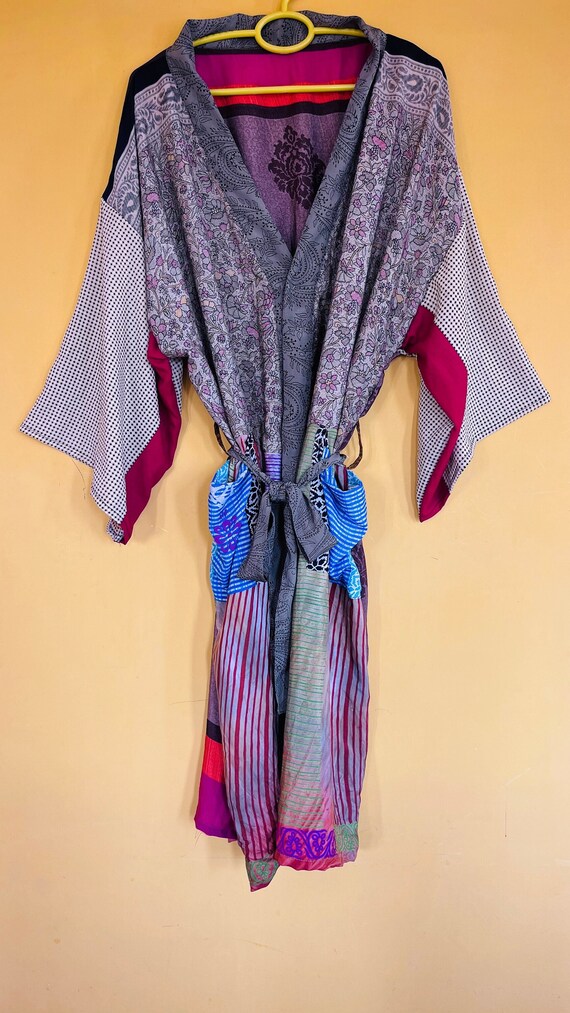 Patchwork Short Silk Saree Kimono Robe Boho Kimon… - image 1