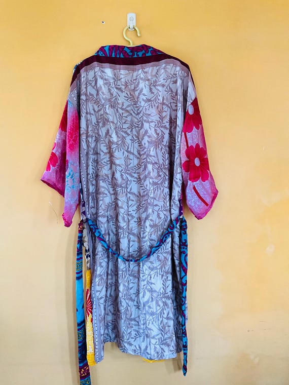 Patchwork Silk Sari Kimono Robe – Lightweight Art… - image 3