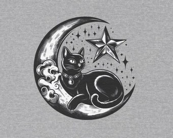 Könnte beinhalten: Schwarze Katze, die auf einem Halbmond sitzt, über dem ein fünfzackiger Stern schwebt. Der Mond hat ein wolkenartiges Design und die Katze trägt ein Halsband mit einer Glocke.