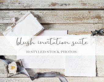 Hochzeitseinladung Stock Fotos, Pastell Styled Flat Lay, Gesichtslose Bilder, Briefpapier Branding, Hochzeitswebsites