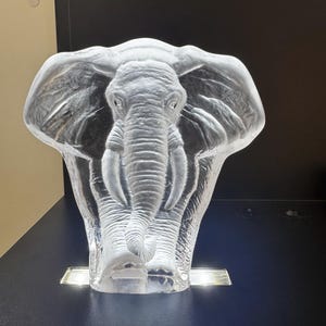 Elephant Crystal sculpture by Mats Jonasson, Maleras, Sweden