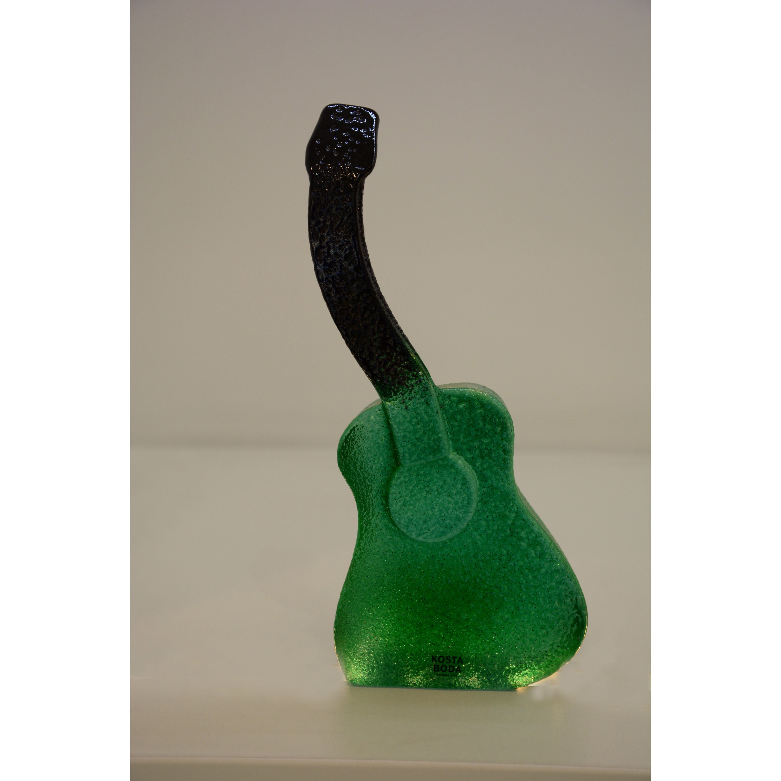 【待望★】 Kosta Boda Guitar - Etsy 工芸品