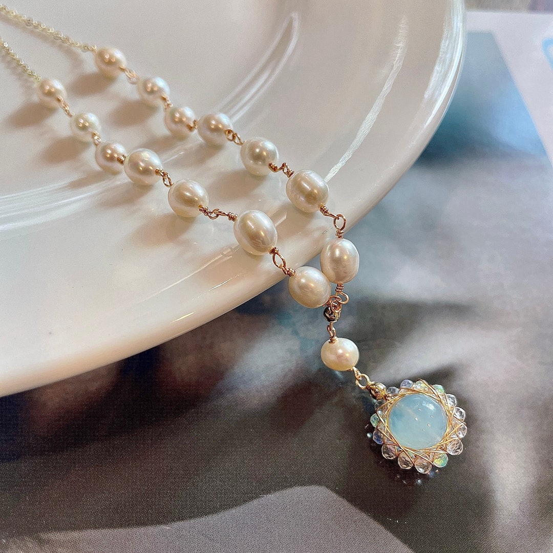 Minimalist Sweet Dainty Pearl Aquamarine Necklace, Gold Crystal ...