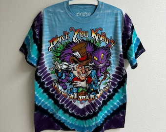 Blaues Alice im Wunderland Batik T-Shirt