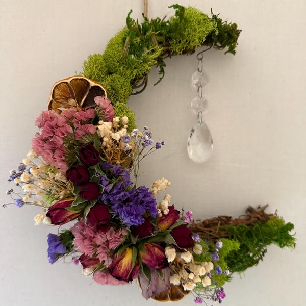 Dressed moon wreath. Dried flowers, natural elements w. drop crystal. Seasonal decor, door wreath or altar dressing. Pagan. Nature.