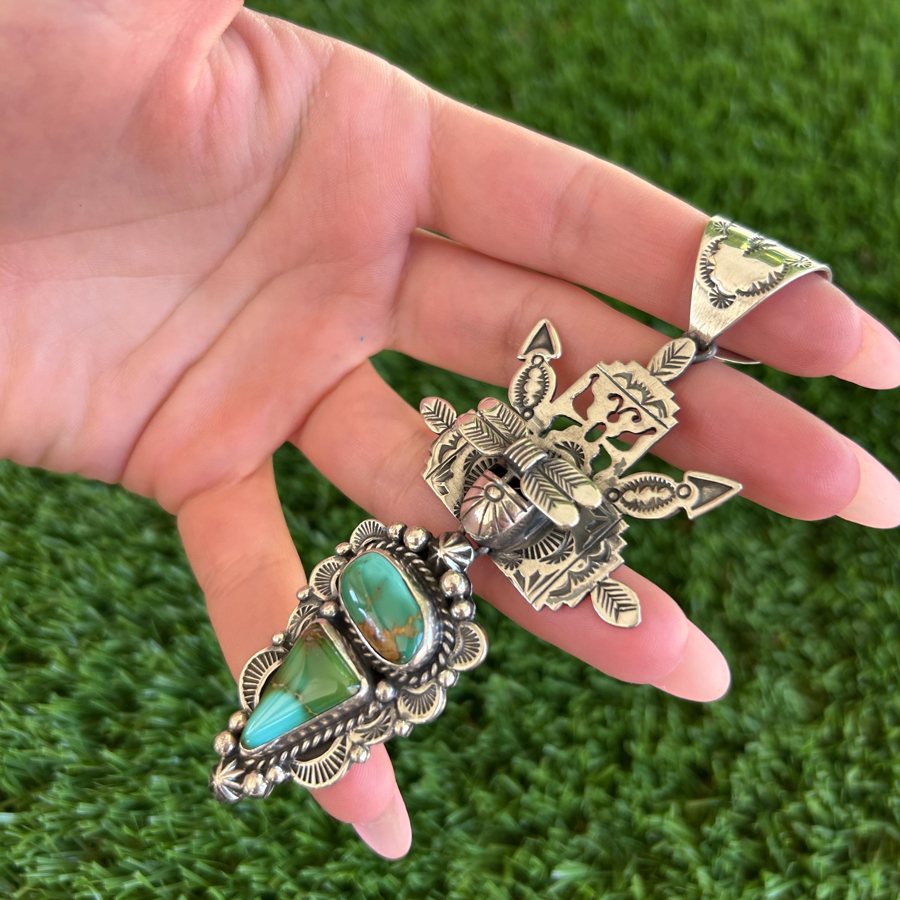 ロイストン ターコイズ バタフライ メイデン カチナ ペンダント