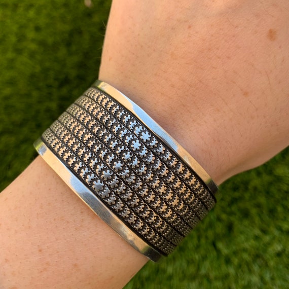 Guy sale hoskie jewelry