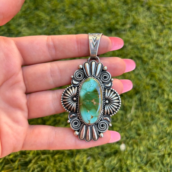One Of The Best Vintage Native American Navajo Derrick Gordan Damale Turquoise Sterling Bracelet One Of The Best Vintage Native American Navajo Derrick Gordan Damale Turquoise Sterling Bracelet