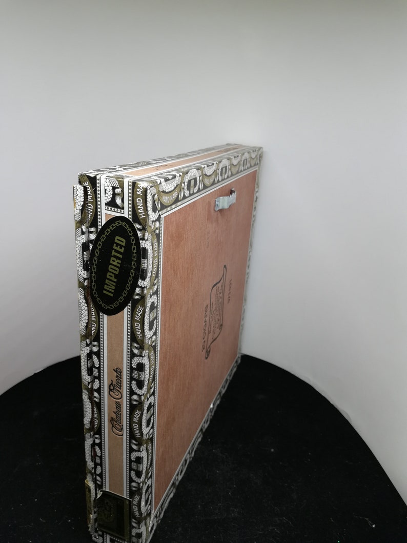 Enamel Pin Display Box - Etsy