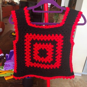 1970s retro sweater vest!
