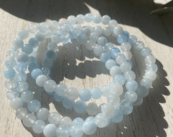 Bracelet aigue-marine fait main : bracelet de perles de pierres précieuses apaisantes de 6 mm