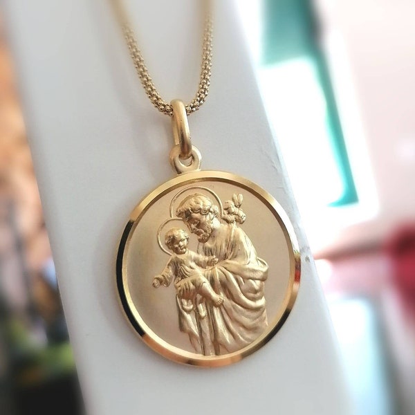 St Joseph medal, 18k gold plated medal, St Joseph necklace, Patron Saint, Protector of the family