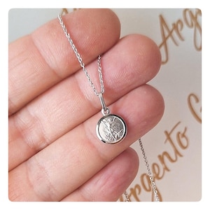 St Michael 11 mm medal, silver 925 medal,St Michael necklace, Archangel Michael pendant, Protector of the police, army and firefighters