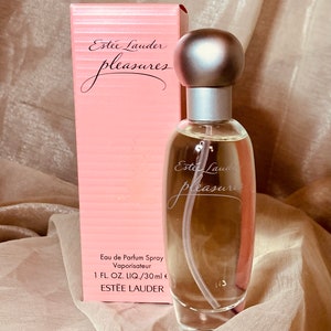 Vintage Estée Lauder Pleasures 1 FL.OZ./30ml Eau de Parfum Spray image 1