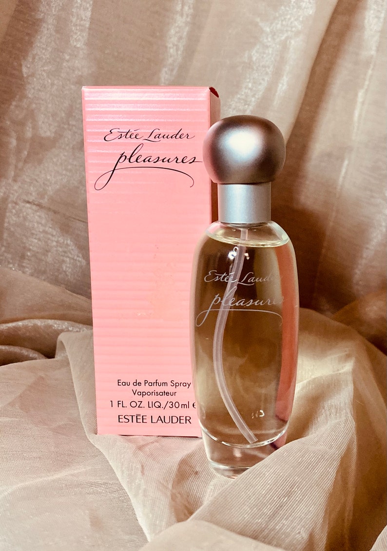 Vintage Estée Lauder Pleasures 1 FL.OZ./30ml Eau de Parfum Spray image 1